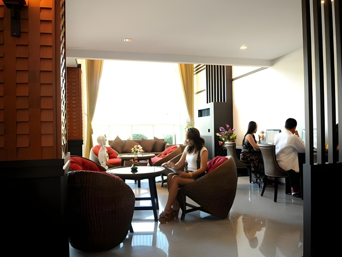 Food & Drinks 4, The O Valley Hotel, Phunphin