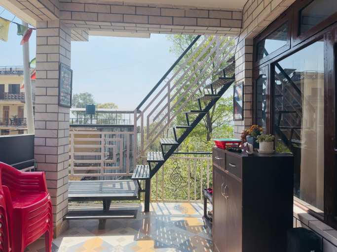 Balcony/terrace 4, Let's Take it Easy Bir Homestay, Kangra