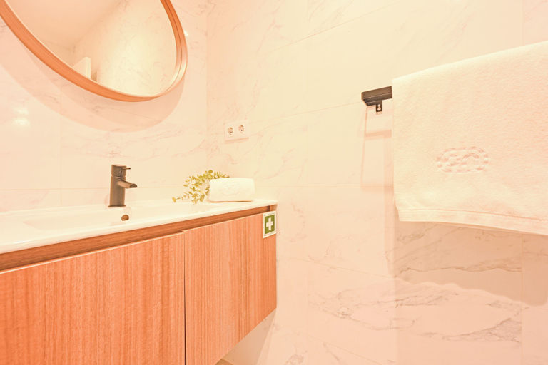 Bathroom 3, FindMe inPorto Bonfim, Porto