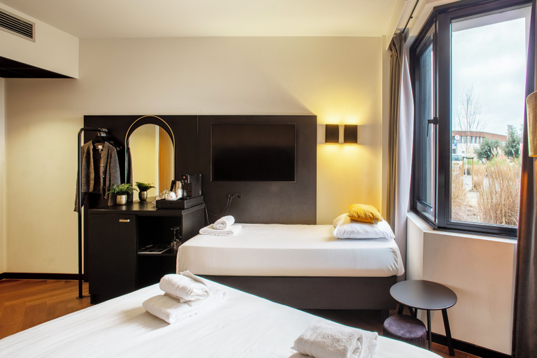 Bedroom 4, Hotel Lowietje Lisse - Keukenhof, Lisse
