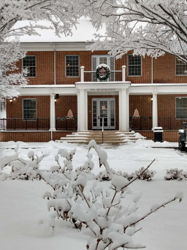 Exterior, The Elston Inn and Conference Center, Amherst