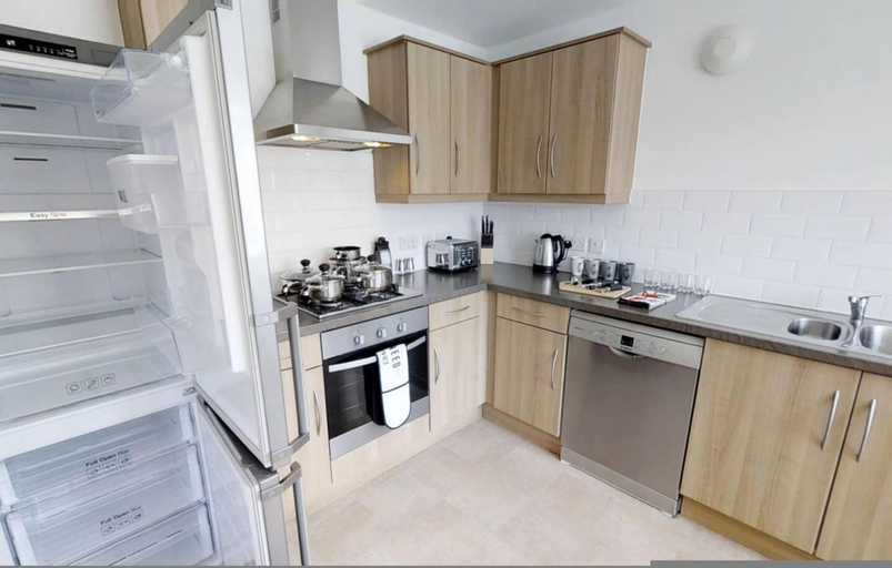 Room 2, Cole Green Lane Executive Stay- Free Parking, Hertfordshire