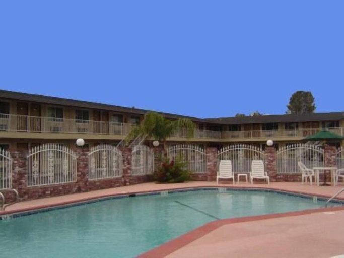 Sport & Beauty 5, Sunset Inn Lake Oroville, Butte