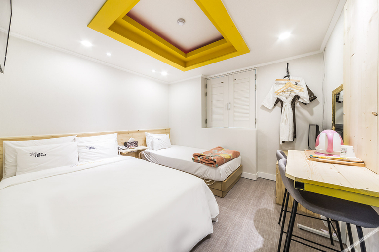 Bedroom 3, Jangan White, Dong-daemun