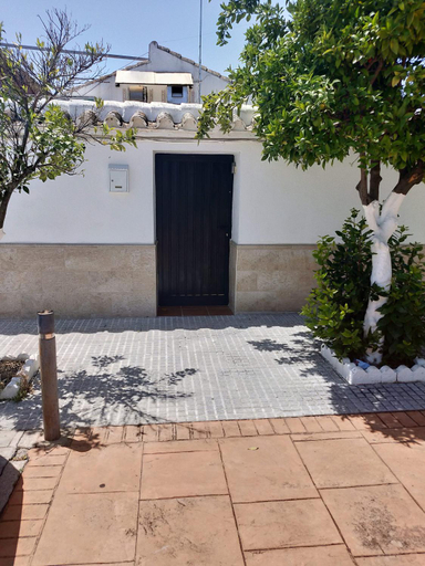 Exterior & Views, Charming villa near Cordoba with private pool, Córdoba