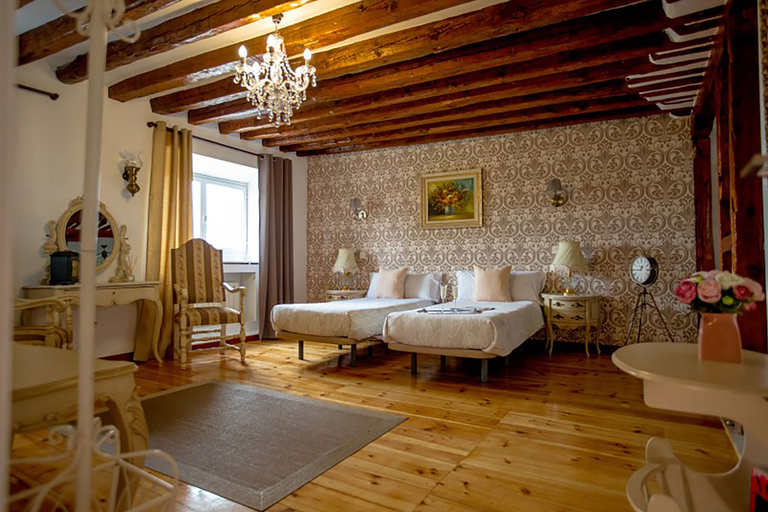Bedroom 2, Oriente Palace Apartments, Madrid
