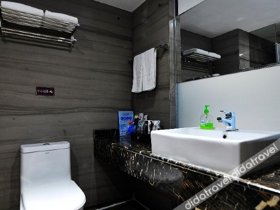 Others 5, Tianhao Huaxiangcun Hotel, Guiyang