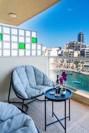Property grounds, Giuliani Apartments, St Julian's