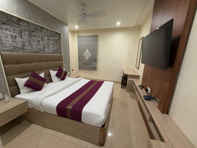 Bedroom 2, Hotel River Rhythm Assi Ghat, Varanasi