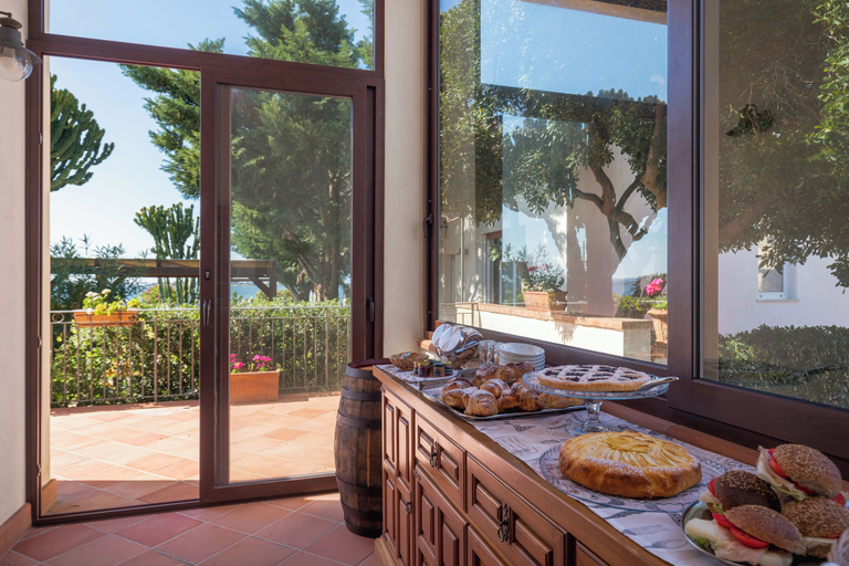 Breakfast buffet 3, Laguna dei Fenici, Trapani