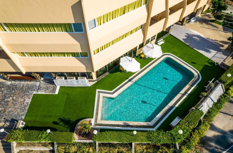 Exterior & Views 2, Bangsaen Villa Hotel, Muang Chon Buri