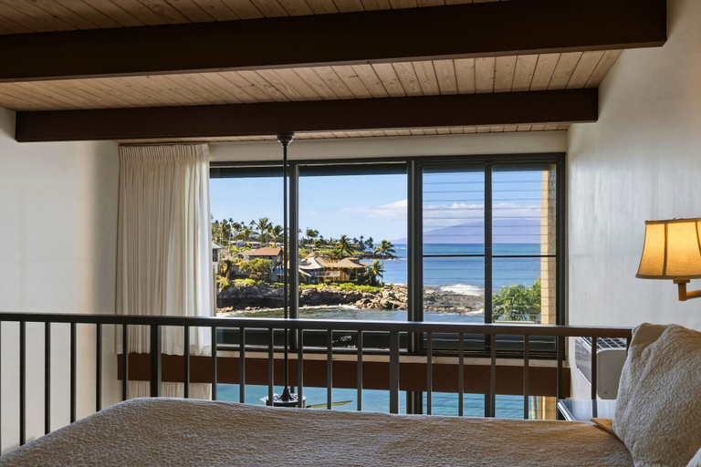 Room 3, Spacious 2br Oceanfront Loft - Unit C17 1 Bedroom Condo, Maui