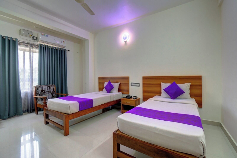 Bedroom 4, ATITHI COMFORTS, Kodagu