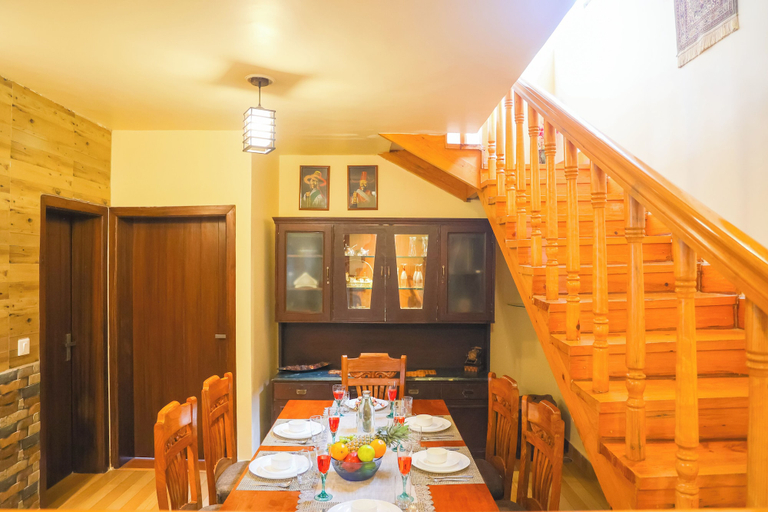 Dining 5, Alaya Stays Villa Harmony 2 BHK, Nainital
