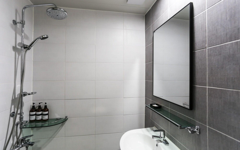 Bathroom 3, Gangneung Gyeongpodae Hotel Rang, Gangneung