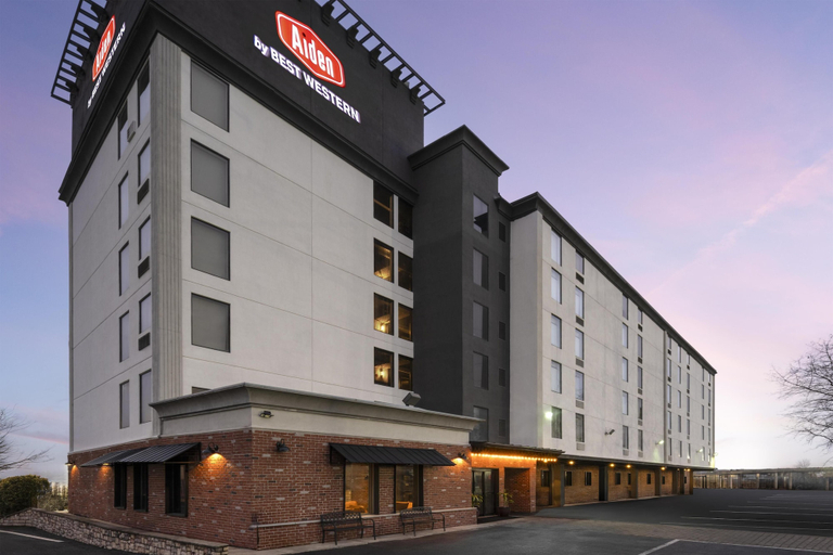 Exterior & Views 2, Aiden by Best Western Newark Airport, Newark