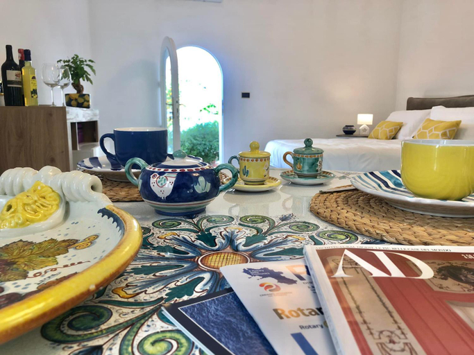 Food & Drinks 5, Syrene Suites Sorrento, Napoli
