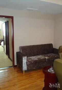 Guestroom 3, Shanhu Yihao Hotel, Xianning