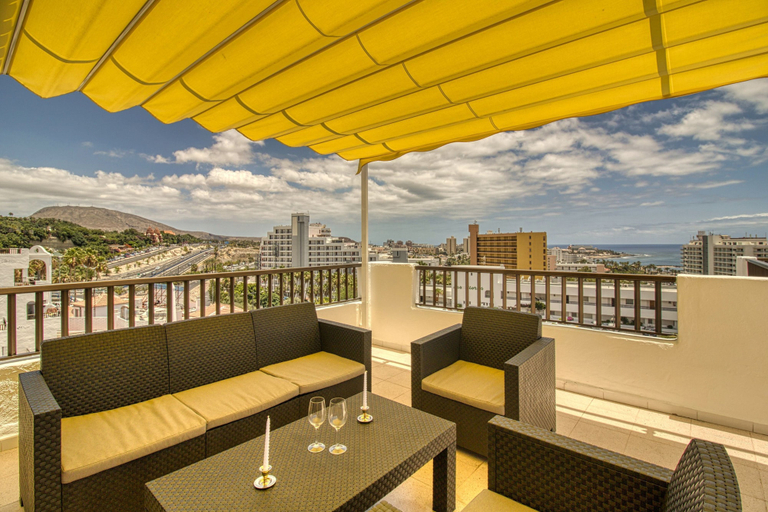 Room 2, Your Island Villas Luxury Penthouse Garajonay, Santa Cruz de Tenerife