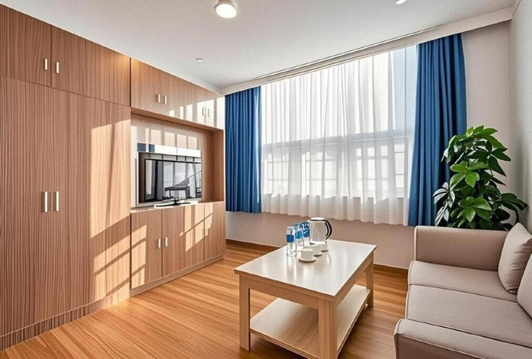 Living area 2, Qiqiaowu Hotel Daxing Airport Branch, Beijing