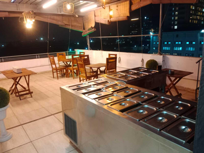 Restaurant 3, Hotel Dream Connect - Sector 38, Gurgaon