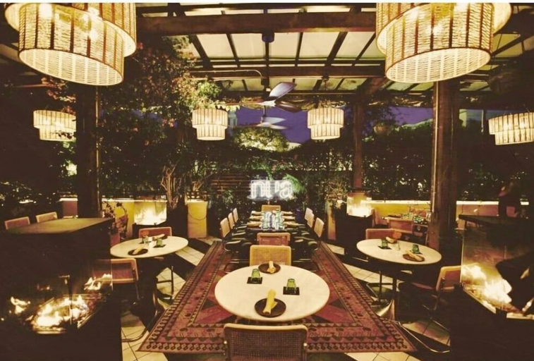 Food & Drinks 4, The Crescent Hotel, Los Angeles