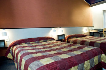 Guestroom 2, Hotel Lons, Ariège