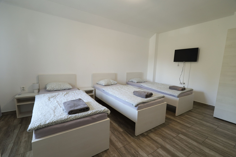 Room 5, Apartmány Plzeň Zábělá, Plzeň