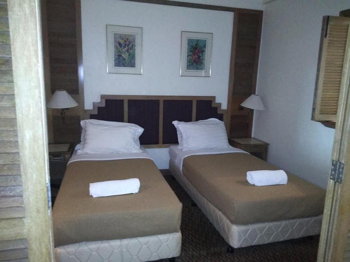 Bedroom 2, Everly Resort Hotel Malacca , Malacca City