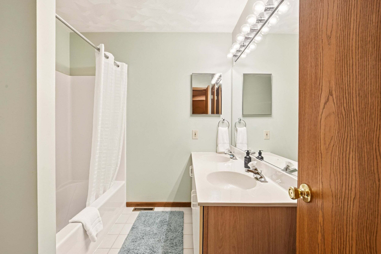 Bathroom 4, Seven Springs Meadowridge 3brloft Premier-cssv8011 3 Bedroom Condo, Somerset