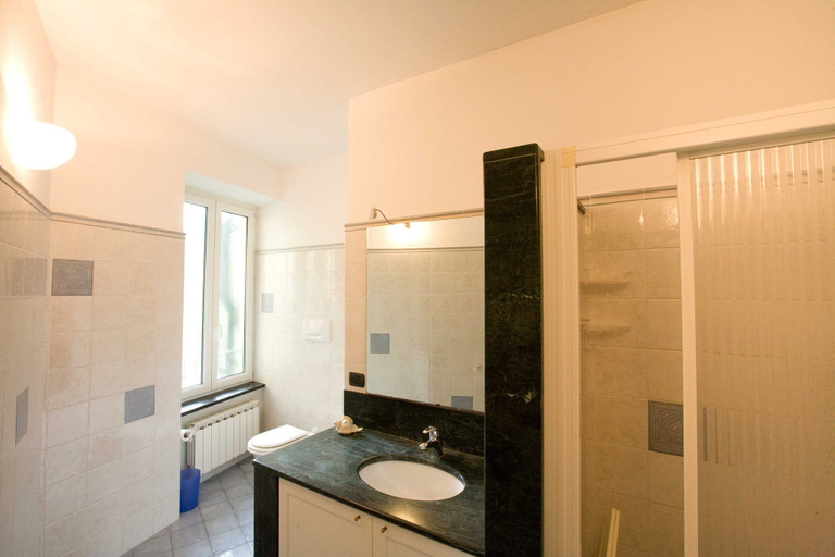 Bathroom 3, ダ ヴァイス ルームス, La Spezia
