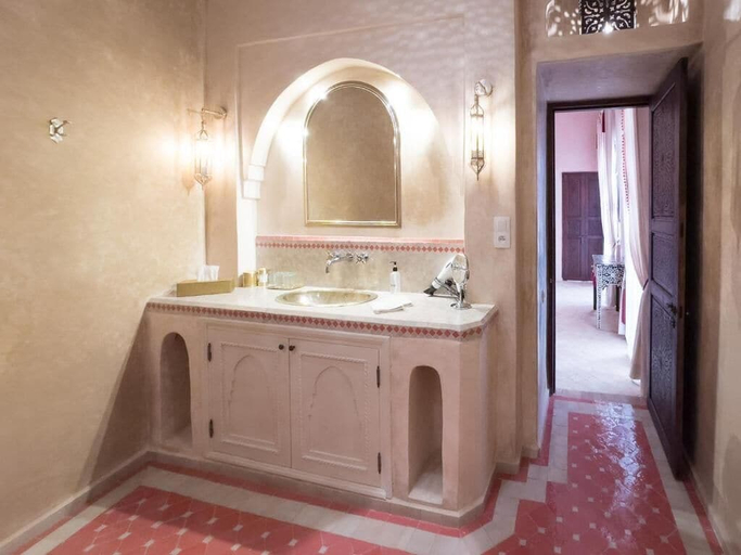 Bathroom 4, Riad Selouane, Marrakech