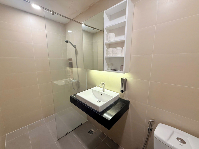 Bathroom 4, Luxury Apartment, Nha Trang