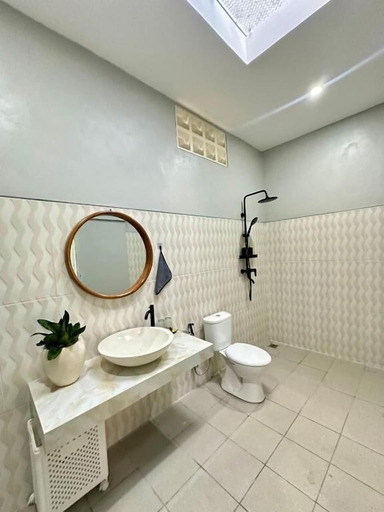 Bathroom 4, New Mekar Jaya Hotel, Badung