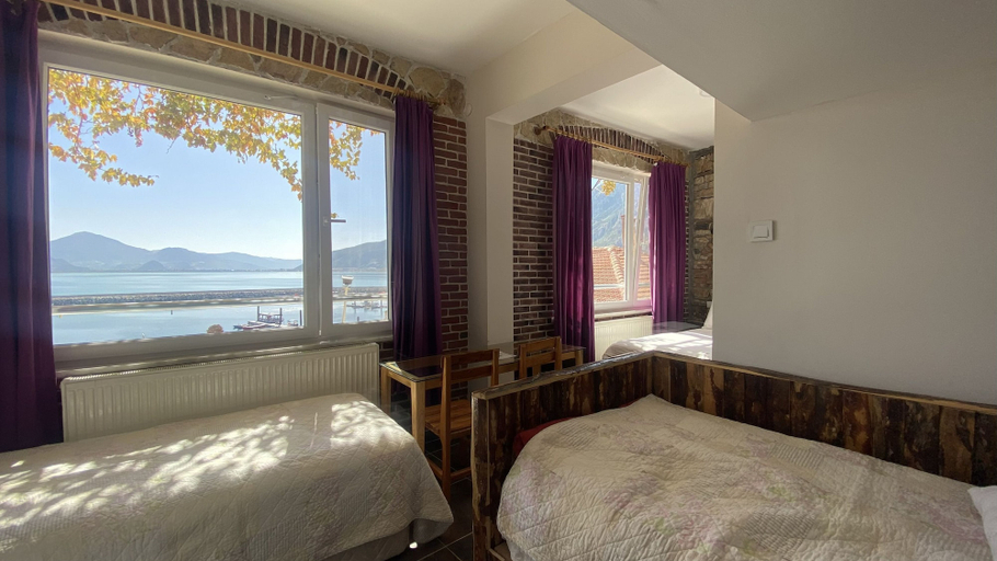 Bedroom 4, Lale Pansiyon, Eğirdir