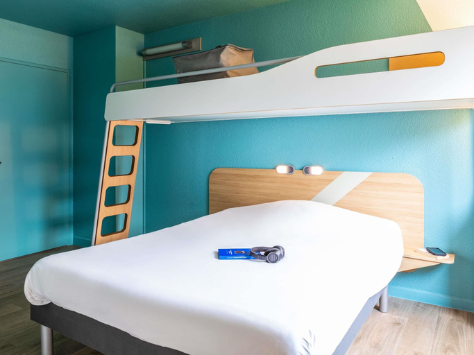 Bedroom 2, Ibis Budget Orly Rungis, Val-de-Marne