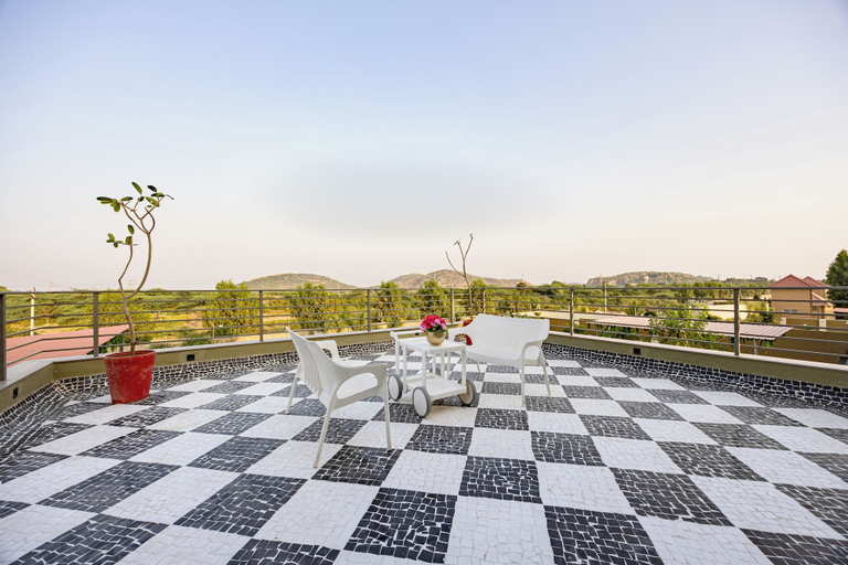 Terrace/patio 5, ELIVAAS Heaven in Hills Mountara 3BHK, Udaipur
