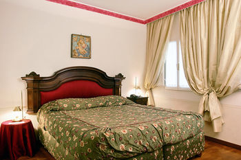 Others 3, Residenza d'Epoca Relais Campo Regio, Siena
