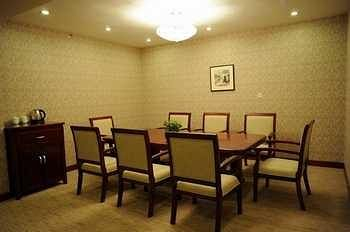 Dining, Fishing Port Biedao Hotel, Beihai