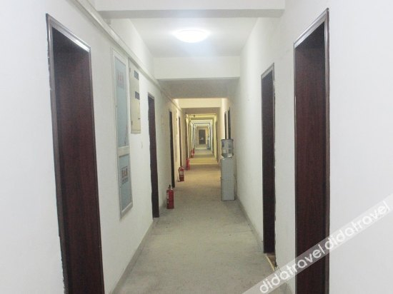 ��他, Ruida Hotel, Zibo