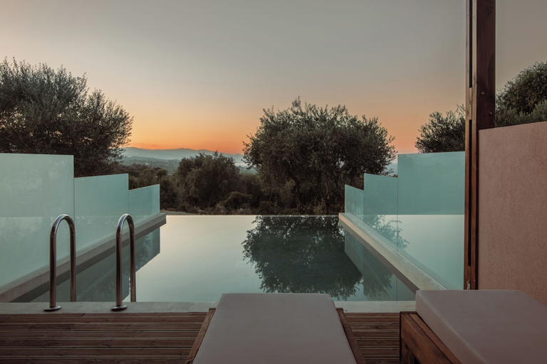 Sport & Beauty 3, Elegance Luxury Executive Suites - Adults Only, Ionian Islands
