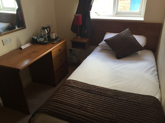 Bedroom 3, Terrace Lodge, Somerset