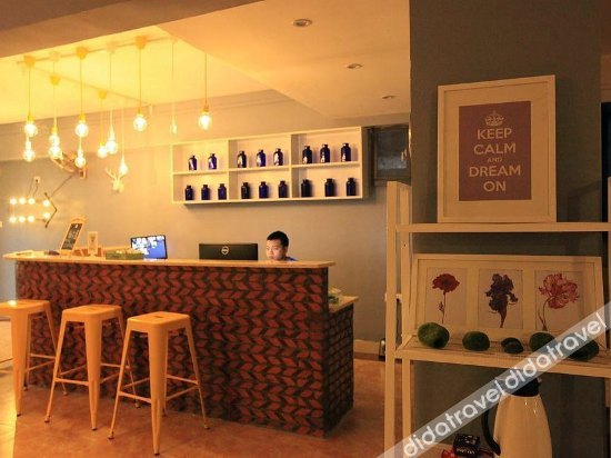 Food & Drinks, Backyard Garden Seaview Inn, Xiamen
