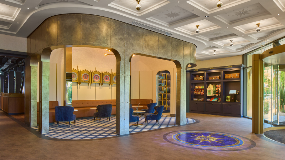 Public Area, Efteling Hotel Wonder Entrance Tickets Included, Loon op Zand
