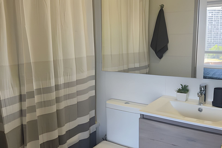 Bathroom 2, Oceana Suites Vicuña Mackena, Cordillera