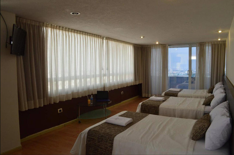 Bedroom 2, Puebla Inn Express, Puebla