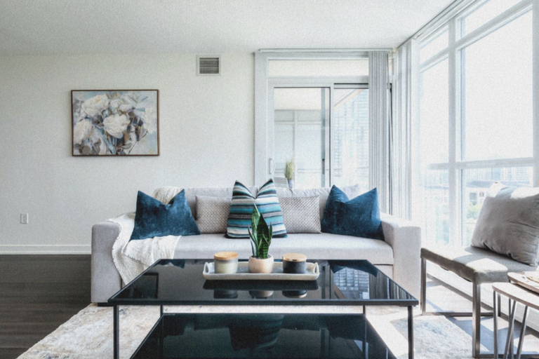 Living area 2, Comfort Cove Suites, Toronto