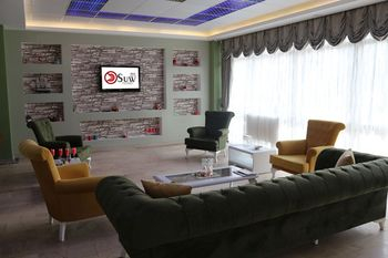 Others 2, Suw Hotel, Merkez