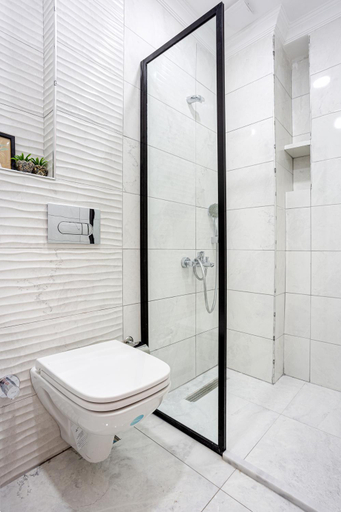 Bathroom 5, Armel Homes Taksim, Beyoğlu