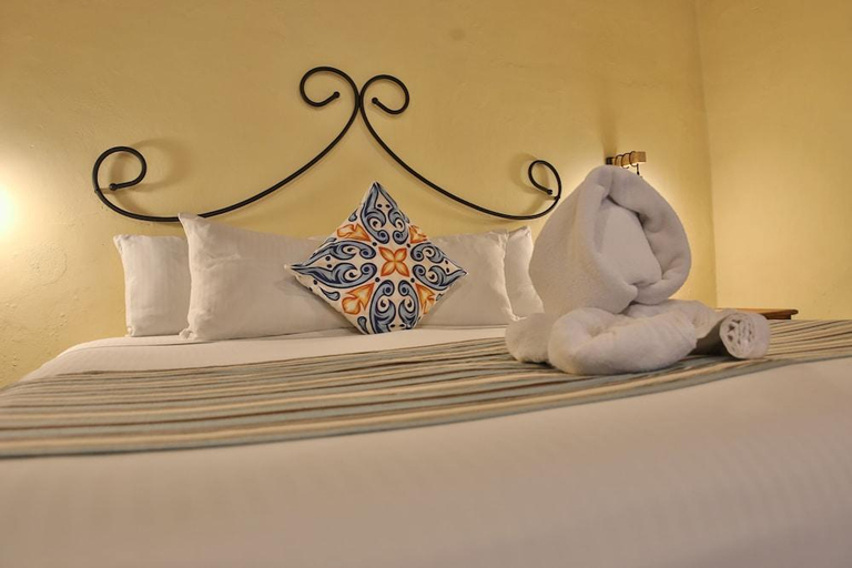 Bedroom 2, Hotel Barrio Latino, Cozumel
